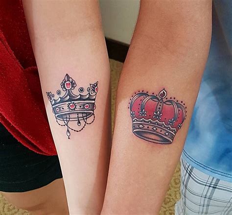 Tatuajes de coronas en pareja